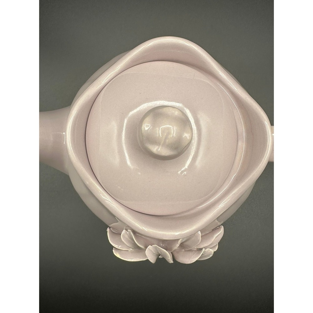 Lavender Ceramic Teapot 3D Floral Applique Scalloped Rim Vintage Pastel 6.5in - Picture 9 of 11